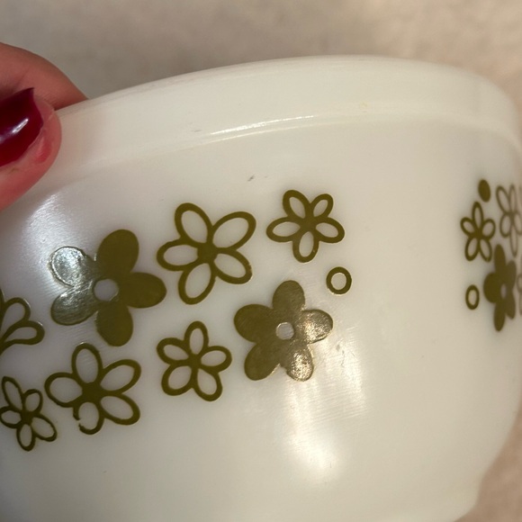 Vintage Pyrex Spring Blossom Crazy Daisy Bowl 402 - Picture 5 of 8